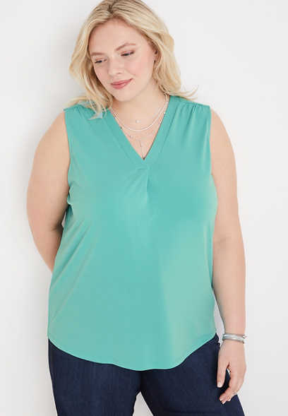 Plus Size Solid V Neck Tank Top