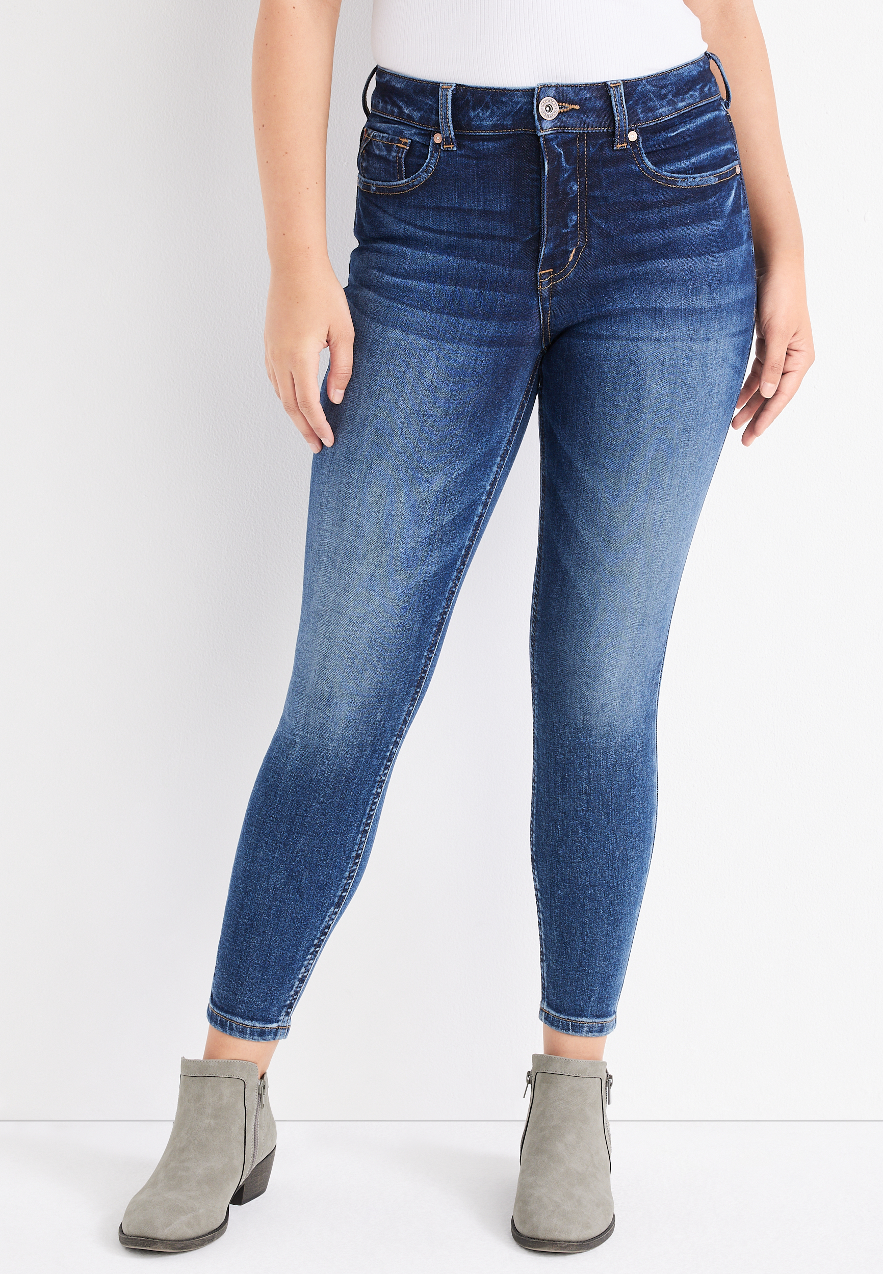 edgely™ Super Skinny High Rise Jean | maurices