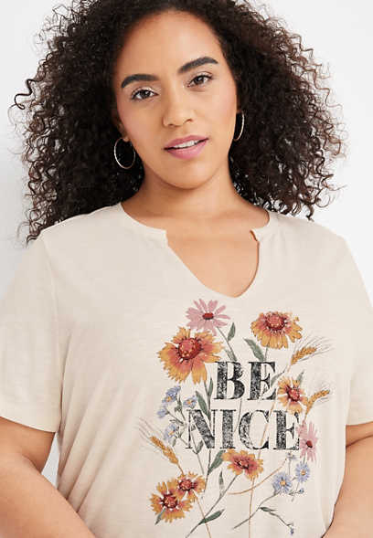 Plus Size Floral Be Nice Graphic Tee