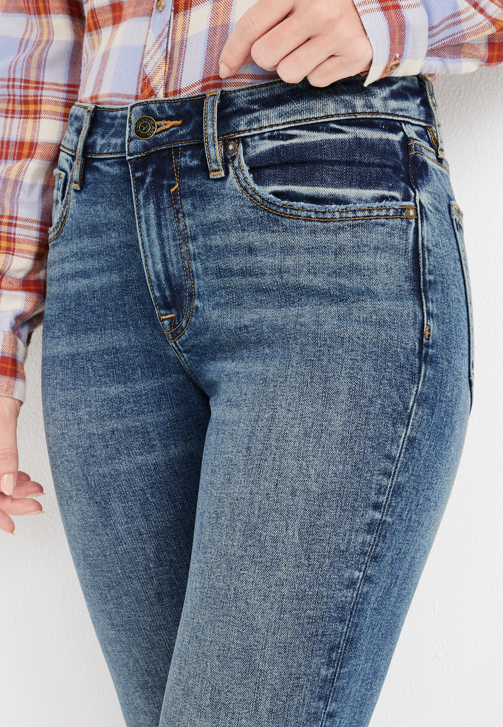 Vigoss&reg; Classic Straight Mid Rise Jean, MEDIUM SANDBLAST, large