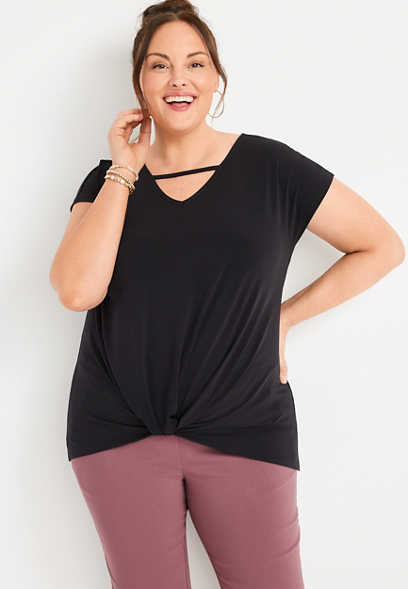 Plus Size Solid Front Knot Tee