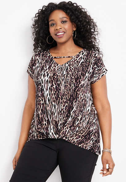 Plus Size Animal Print Front Knot Tee