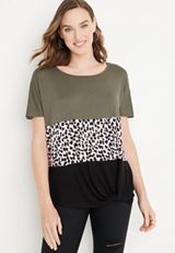 24/7 Flawless Animal Colorblock Knot Hem Tee, C2958, small