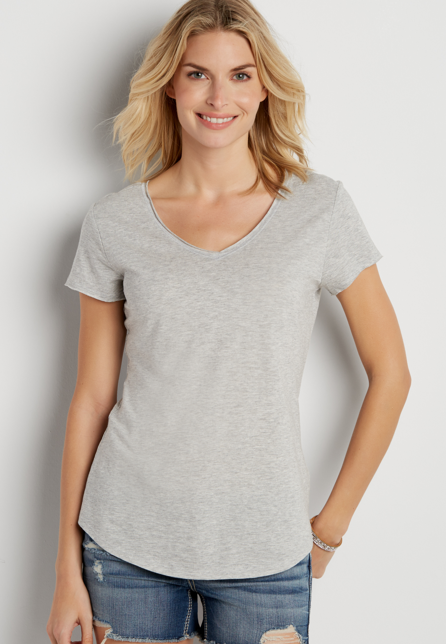 the 24/7 heathered tee with raw edges | maurices