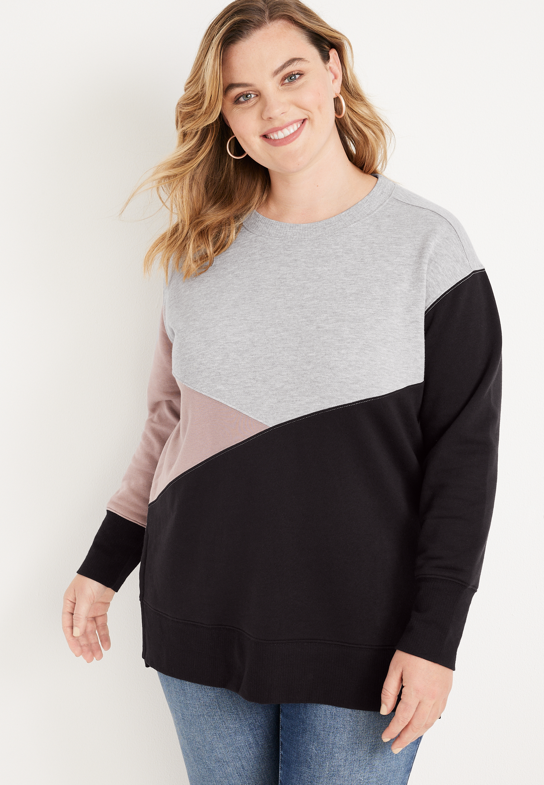 Plus Size Willowsoft Colorblock Crew Neck Fleece Sweatshirt | maurices