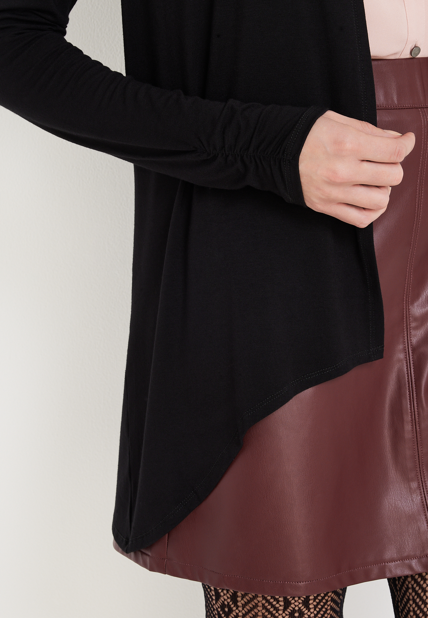 Black Pointed Hem Cardigan, C106, large