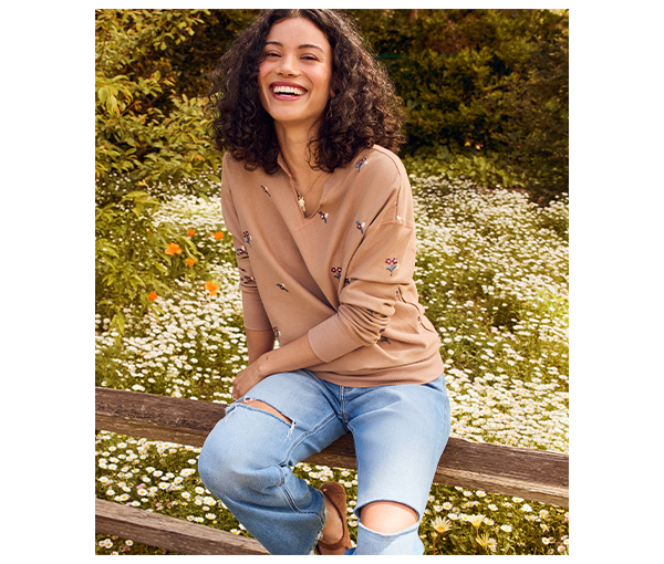 Model wearing maurices clothing.