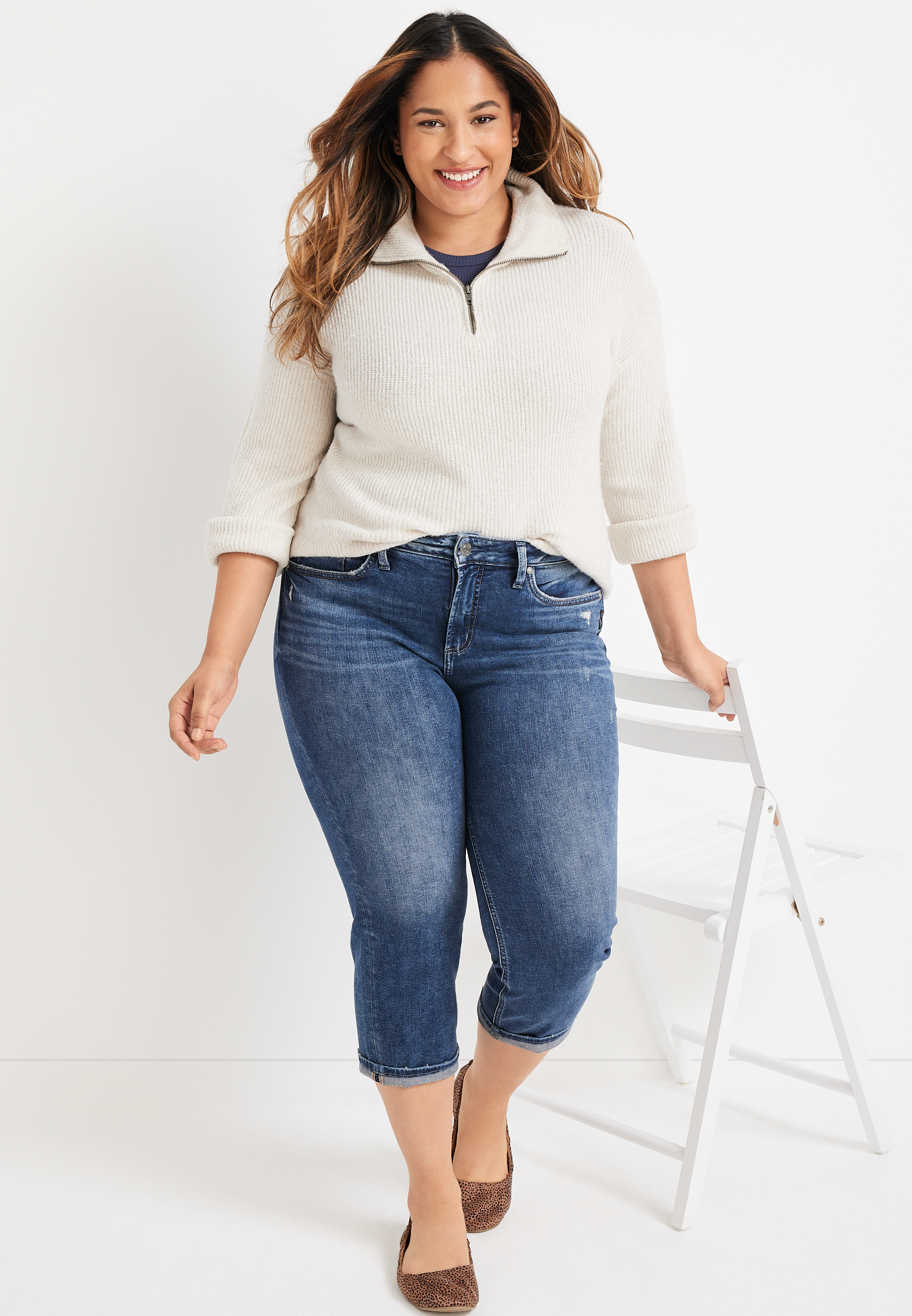 Plus Size Silver Jeans Co.&reg; Suki Curvy Mid Rise Capri, C3337, large