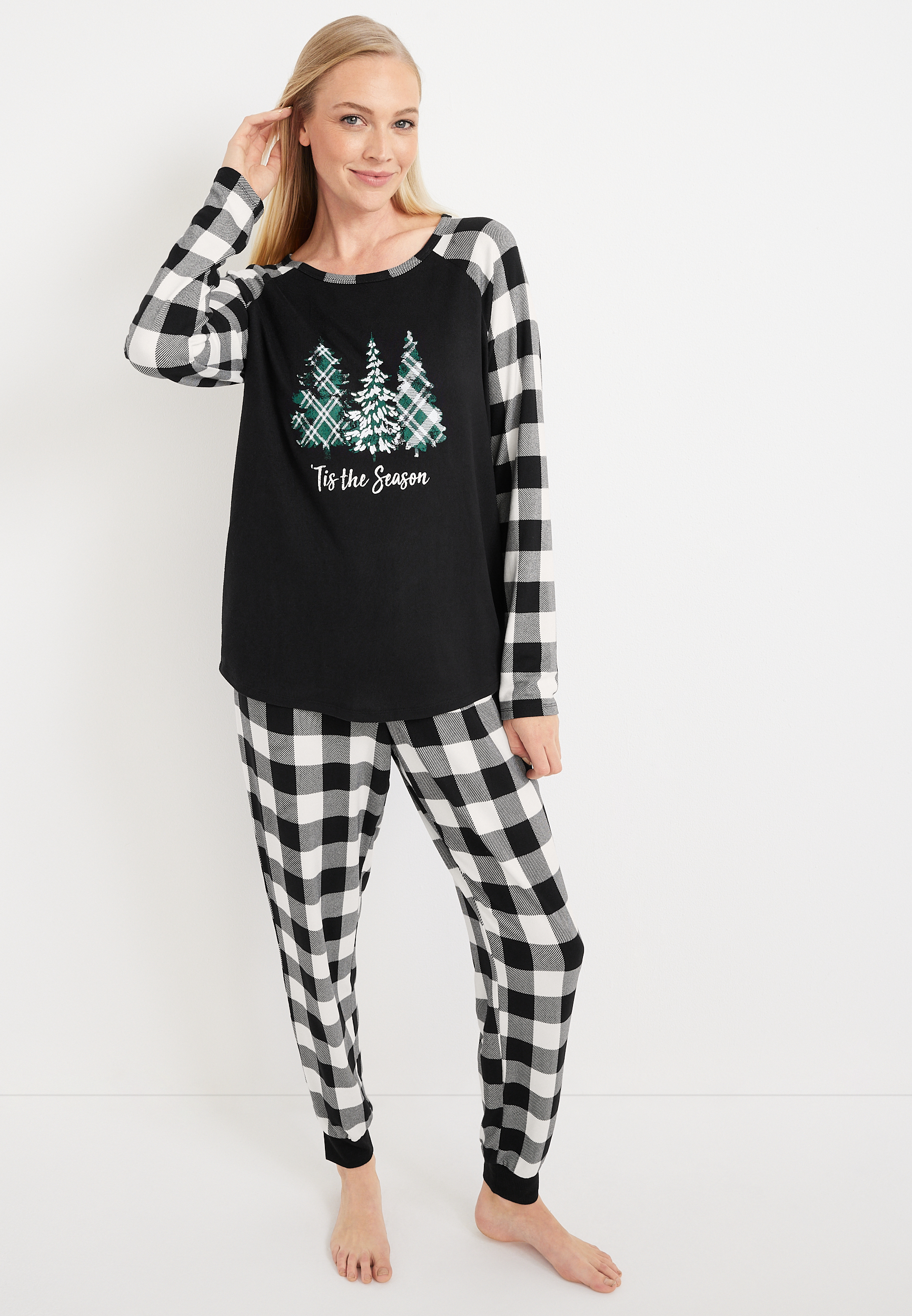 Holiday Graphic Tee And Jogger Pajama Set | maurices