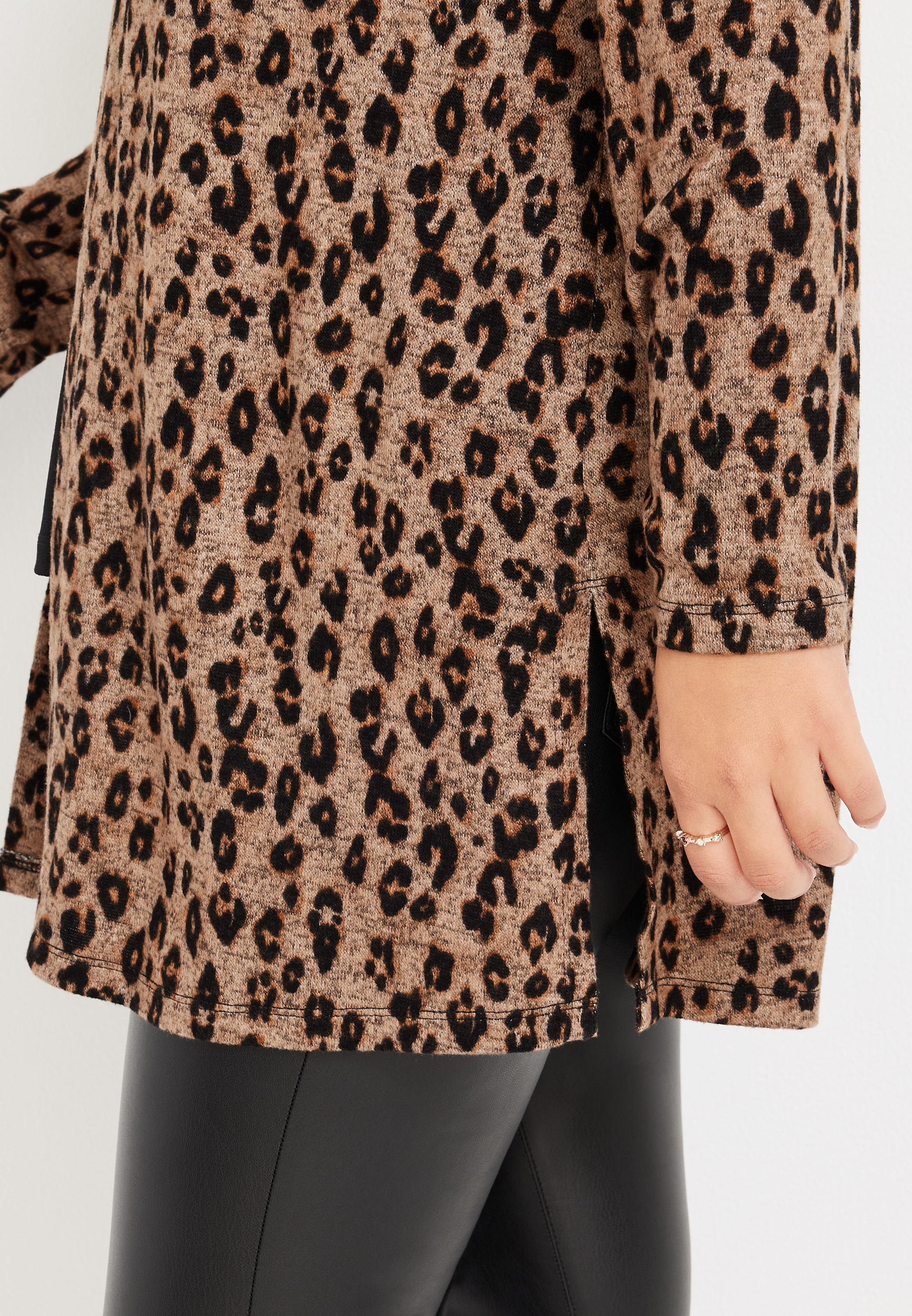Leopard Cardigan, C977, large