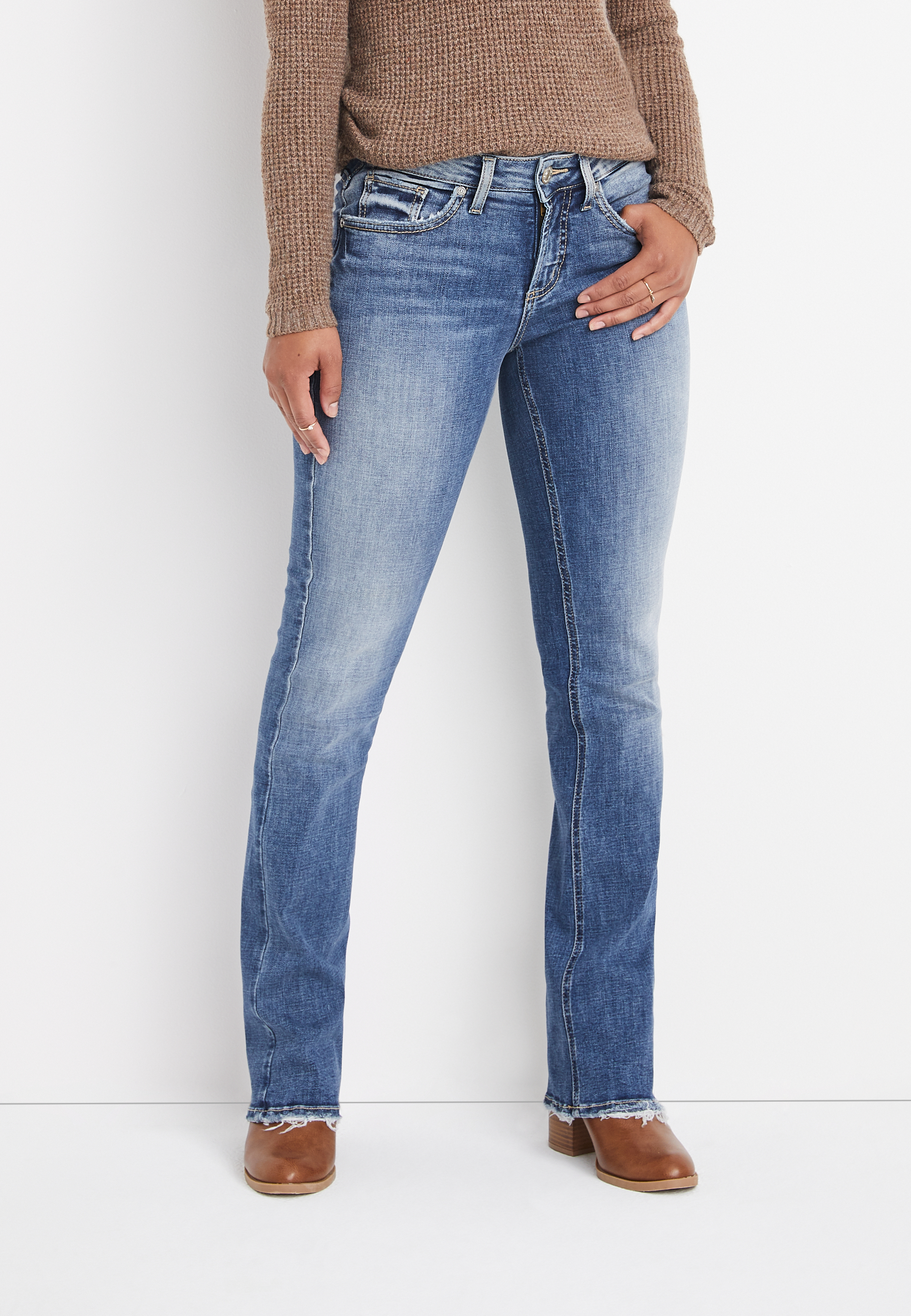 Silver Jeans Co.® Suki Slim Boot Curvy Mid Rise Jean | maurices