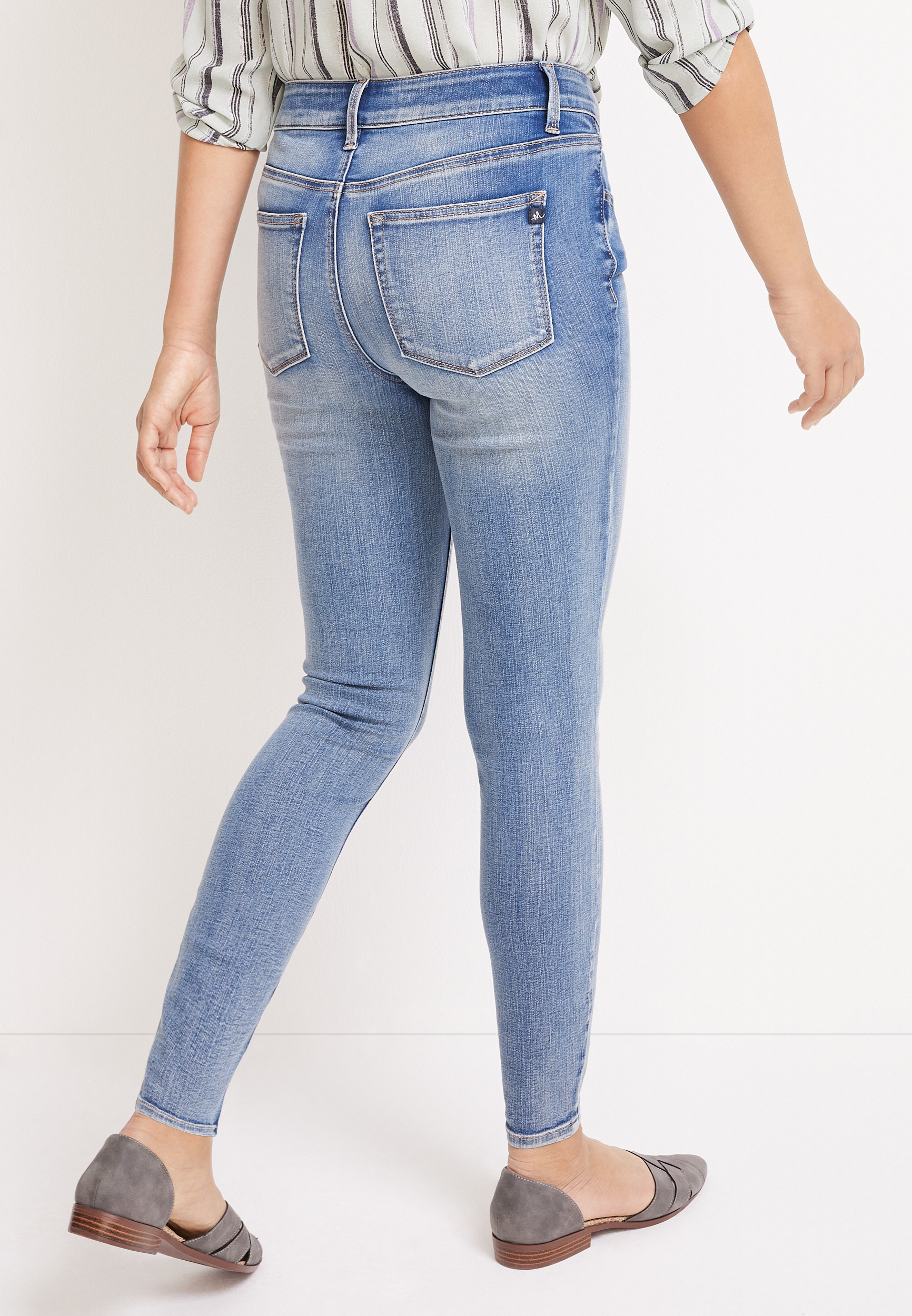 m jeans by maurices&trade; Mid Fit Mid Rise Jegging, C3337, large