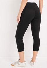 Black Super High Rise Luxe Pocket Capri Legging, C106, small