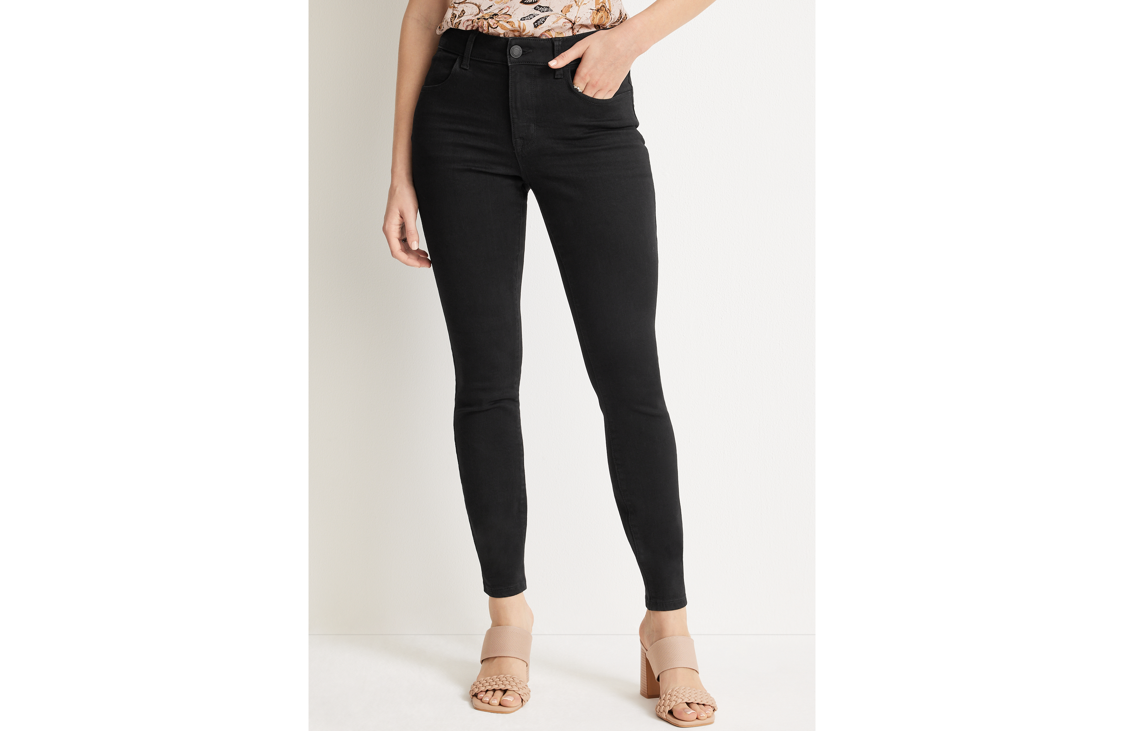 m jeans by maurices™ Curvy High Rise Jegging