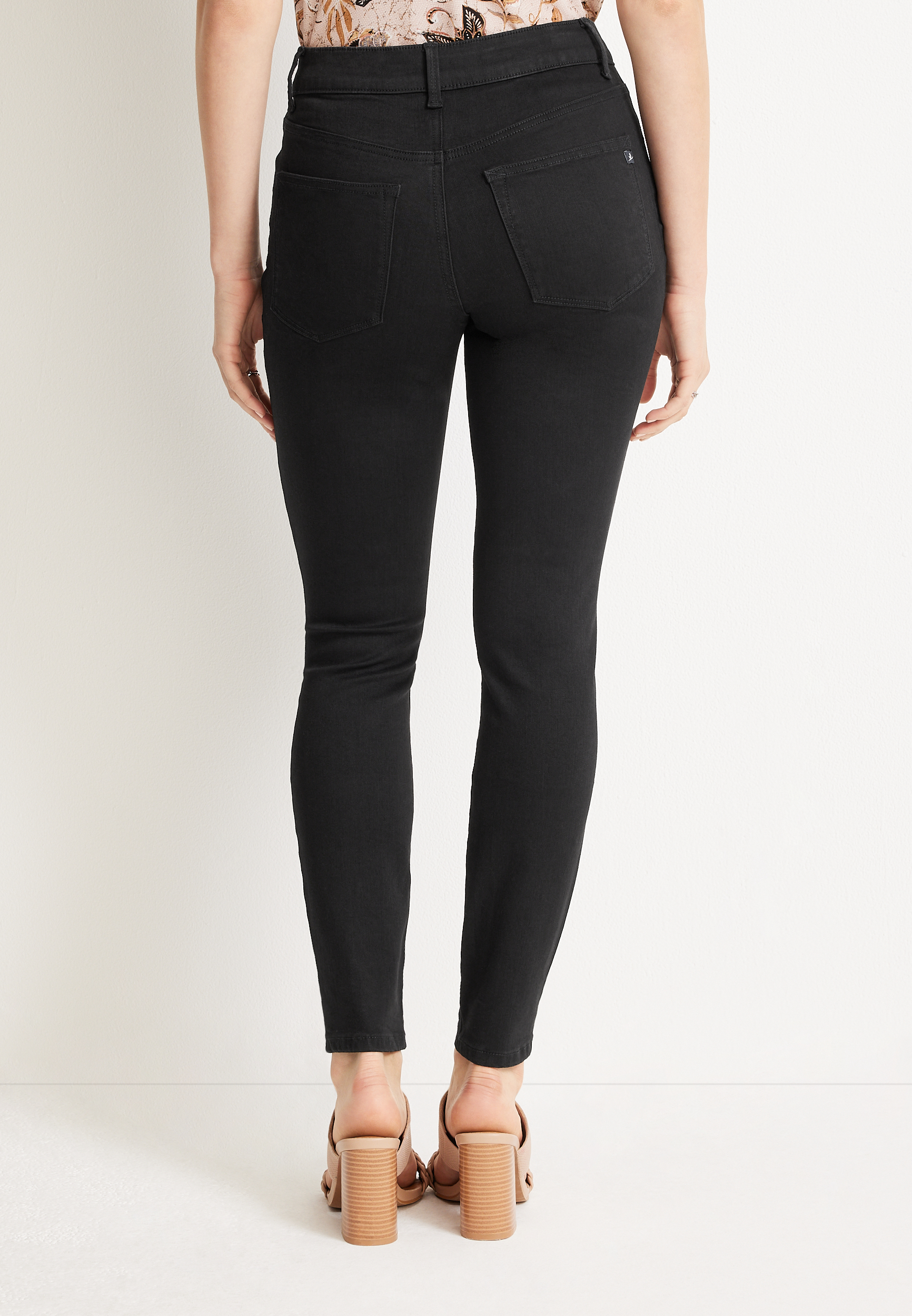 m jeans by maurices&trade; Curvy High Rise Jegging, C106, large