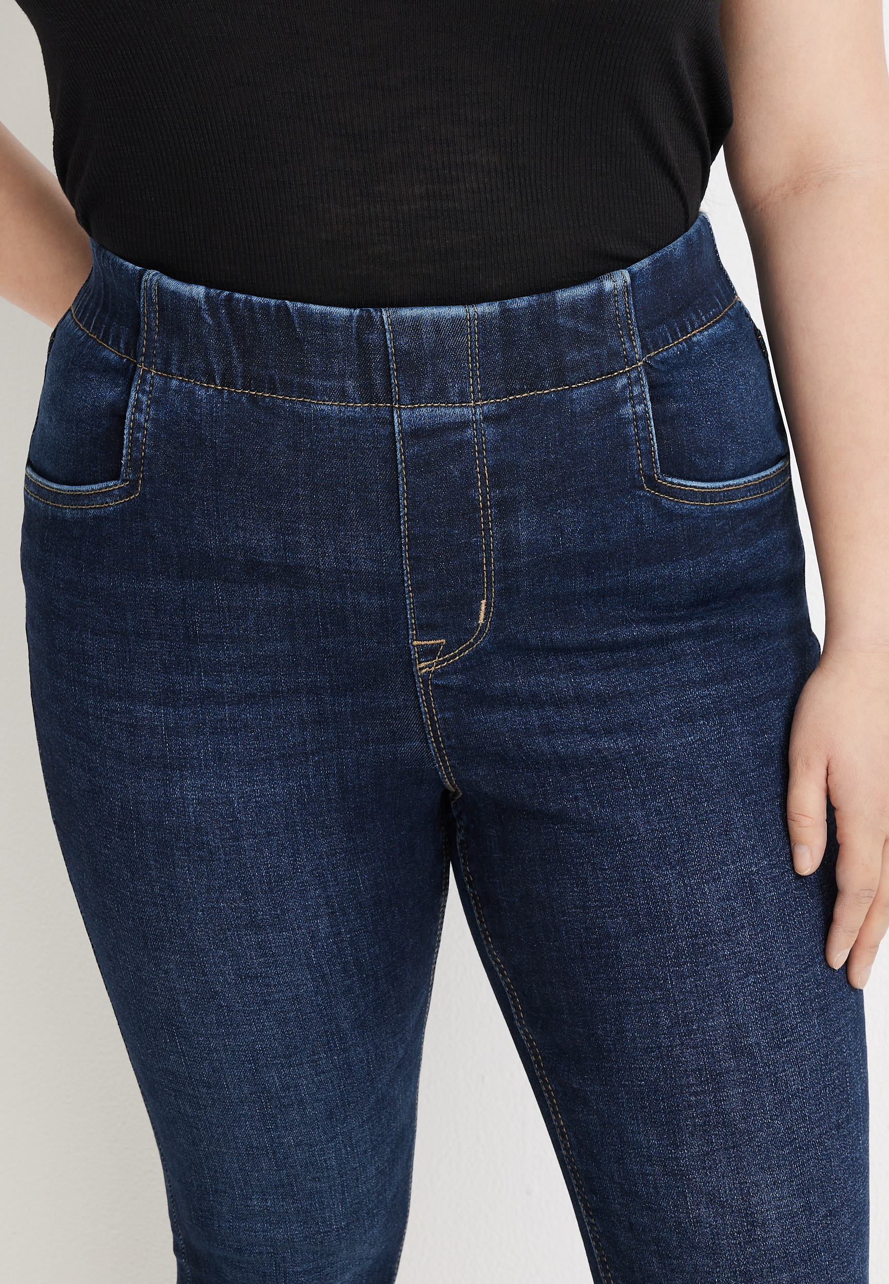 m jeans by maurices&trade; Cool Comfort Mid Fit Mid Rise Pull On Ankle Jegging, C258, large
