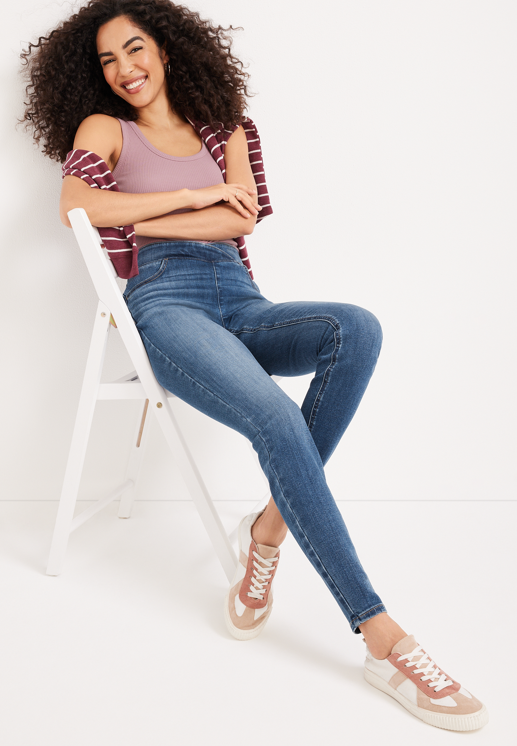 m jeans by maurices&trade; Cool Comfort Crossover Pull On High Rise Jegging, C3337, large