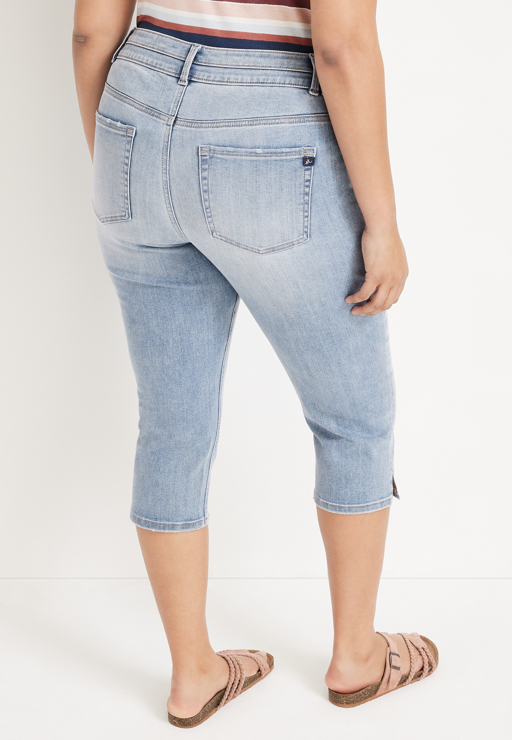 Plus Size m jeans by maurices&trade; Cool Comfort Mid Rise Capri, LIGHT SANDBLAST, large