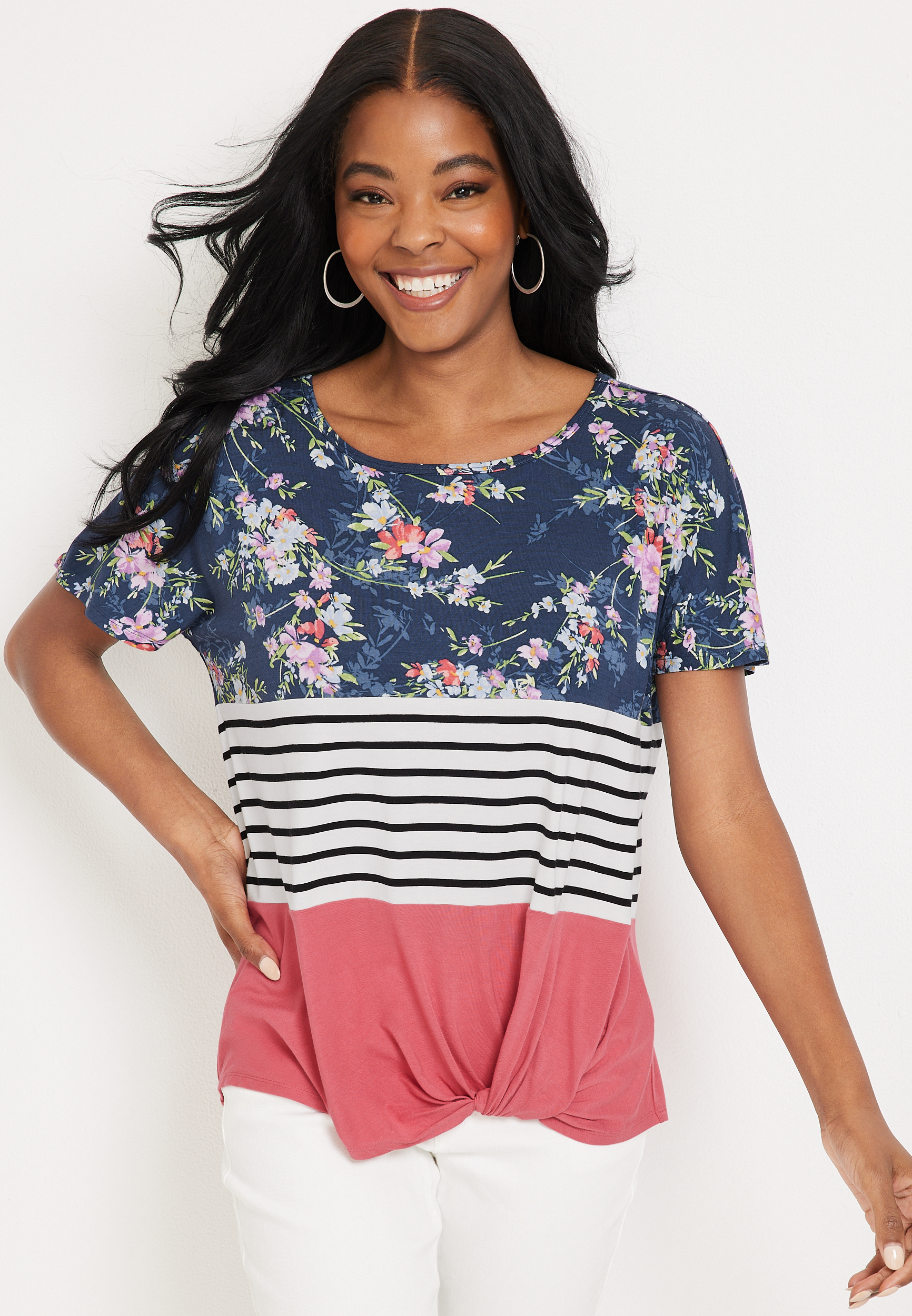 24/7 Alexandria Tee | maurices