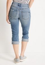 m jeans by maurices&trade; Curvy High Rise Ripped Capri, C3337, small