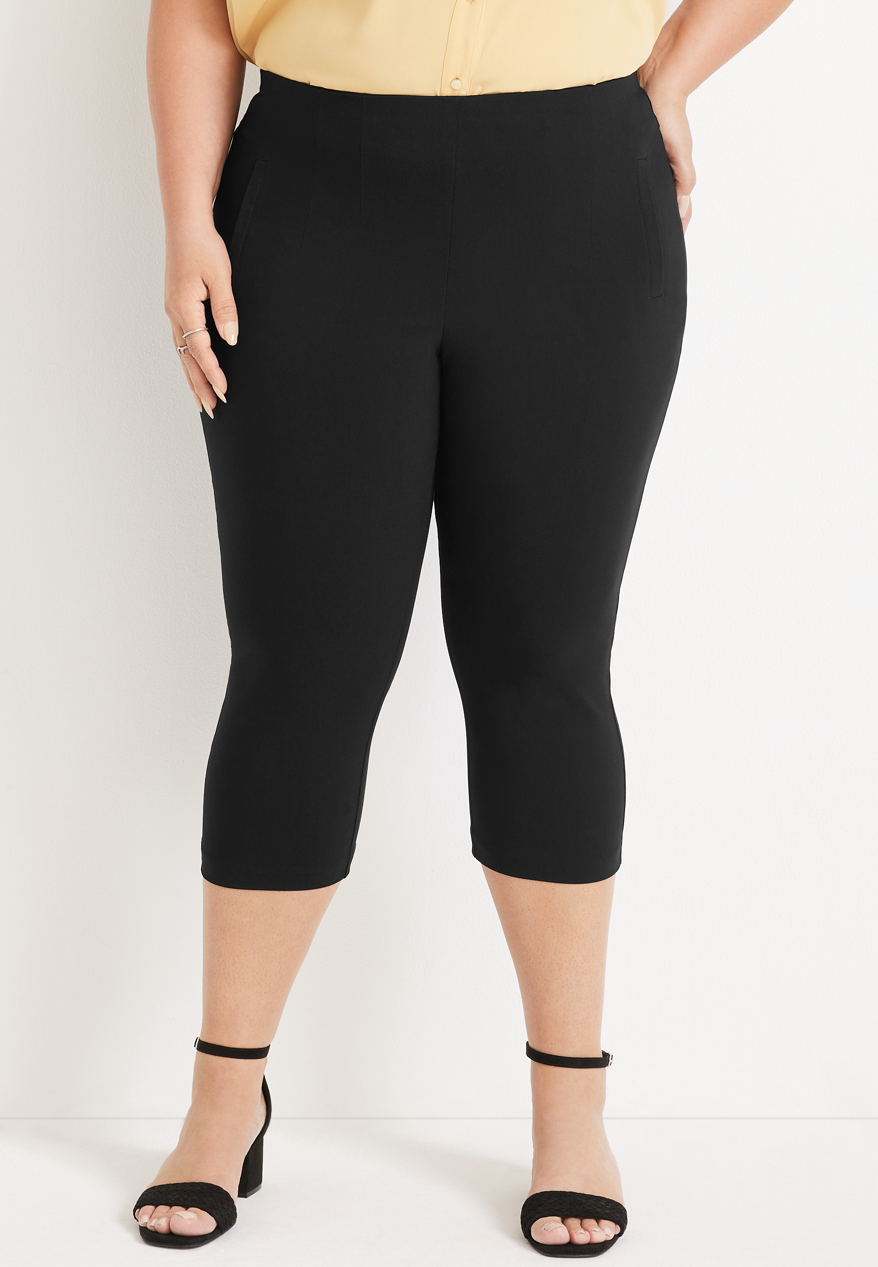 Plus Size Capris