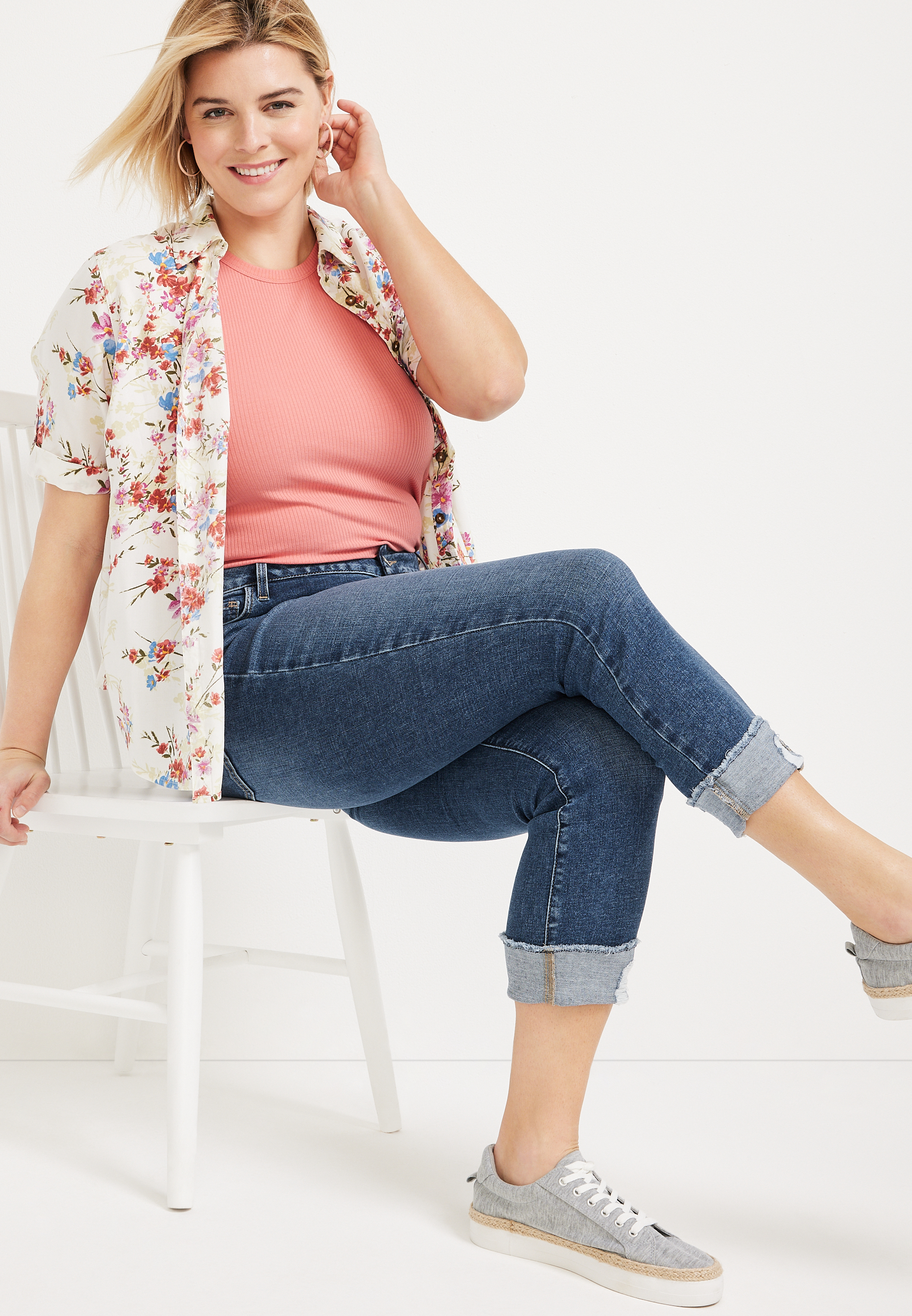 Plus Size m jeans by maurices&trade; Mid Fit Mid Rise Cropped Jegging, C3337, large