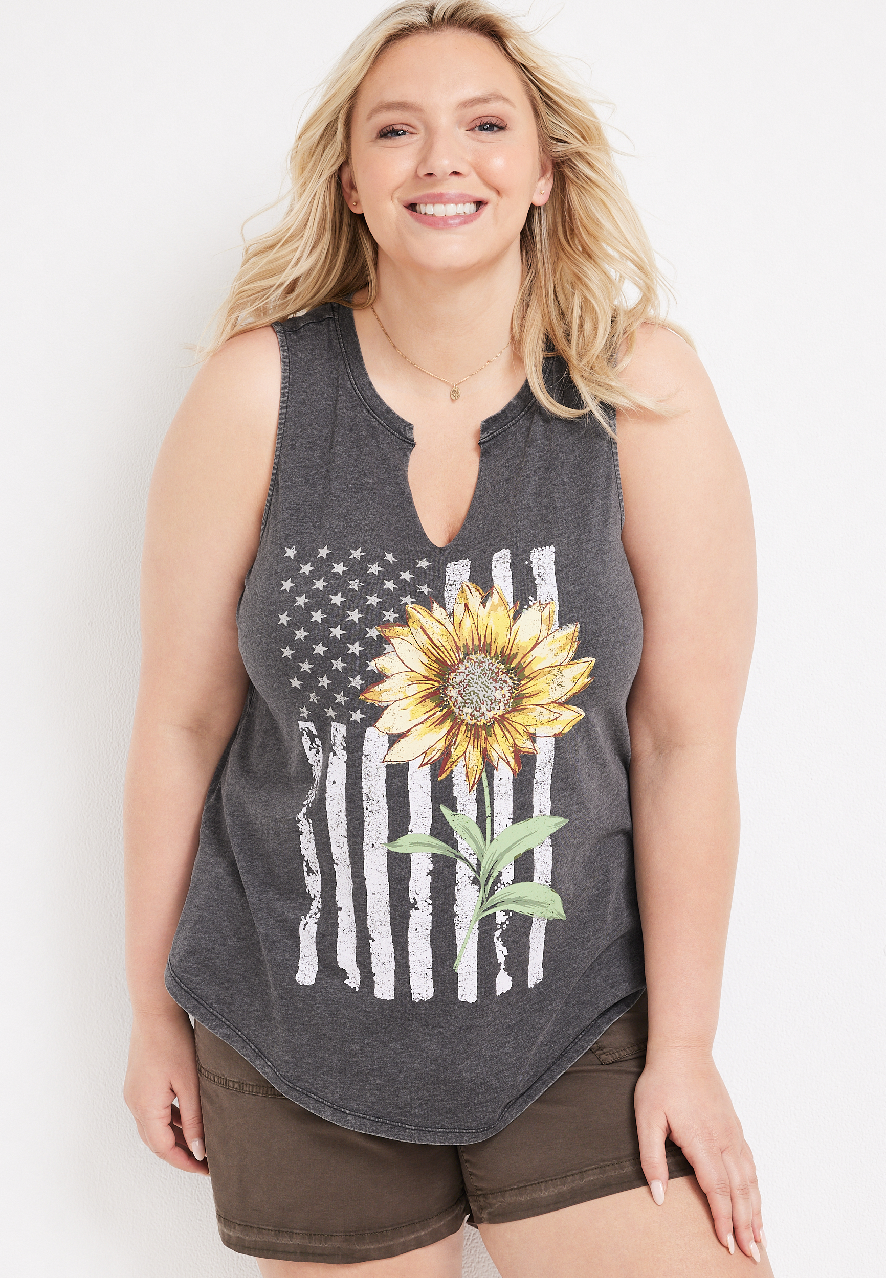 Plus Size Sunflower and American Flag Graphic Tank, C106, large