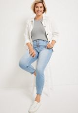 Plus Size m jeans by maurices&trade; Cool Comfort Mid Fit Mid Rise Button Fly Jean, C2806, small