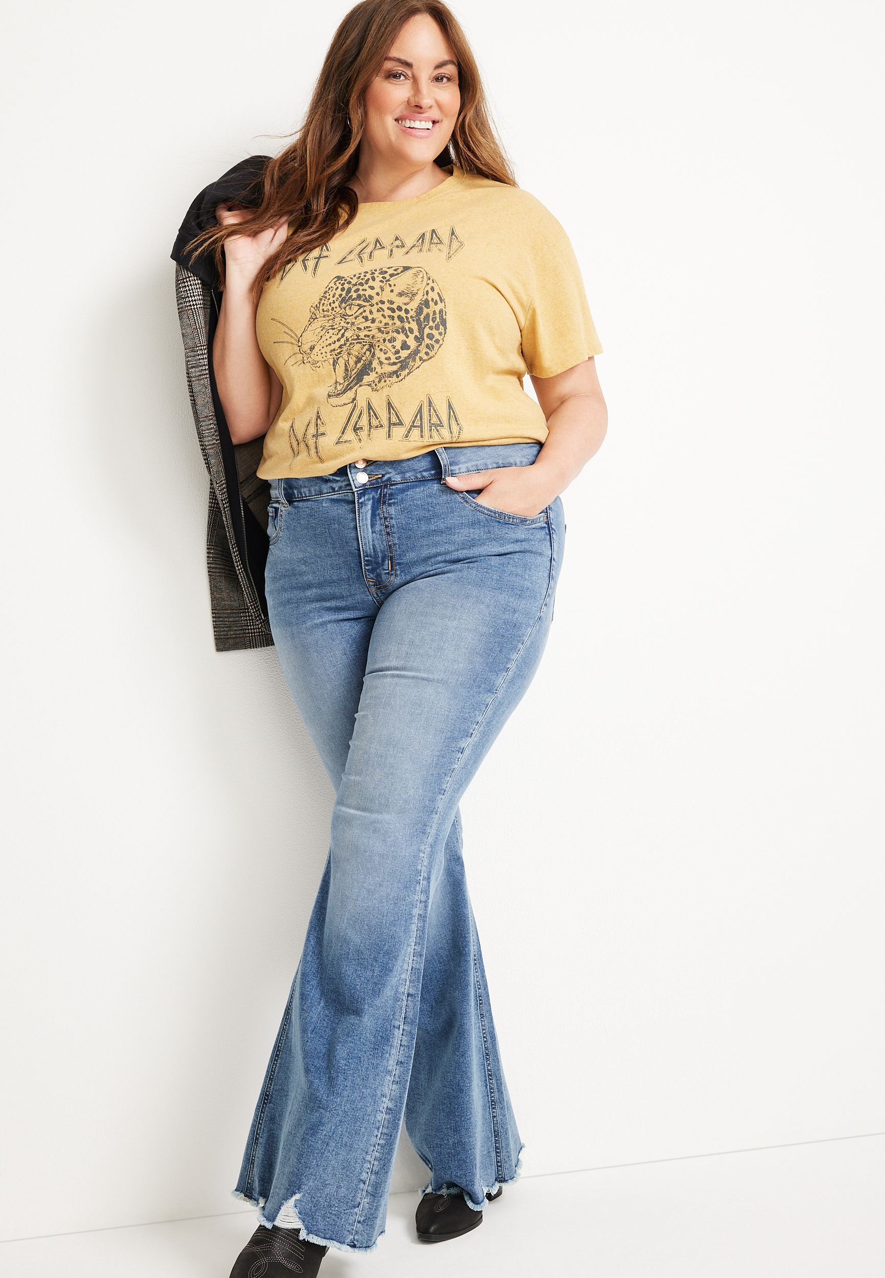 Plus Size m jeans by maurices&trade; Flare Cool Comfort High Rise Ripped Hem Jean, C2806, large