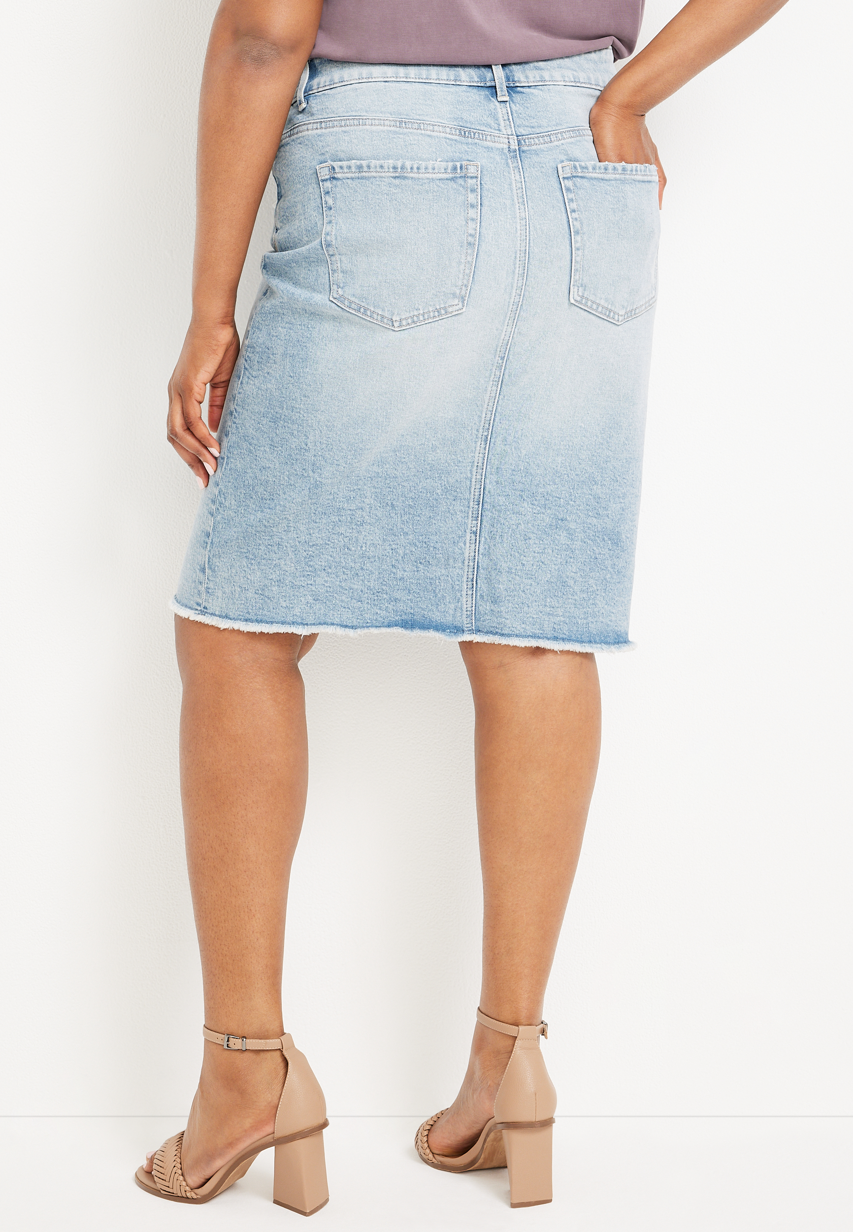 Plus Size Frayed Hem Denim Skirt, C2806, large