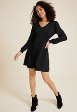 24/7 V Neck Skater Dress, BLACK, small