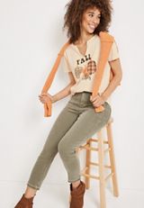 Fall Vibes Graphic Tee, C2445, small