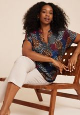 Plus Size Geneva Floral Zipper Neck Blouse, C1756, small