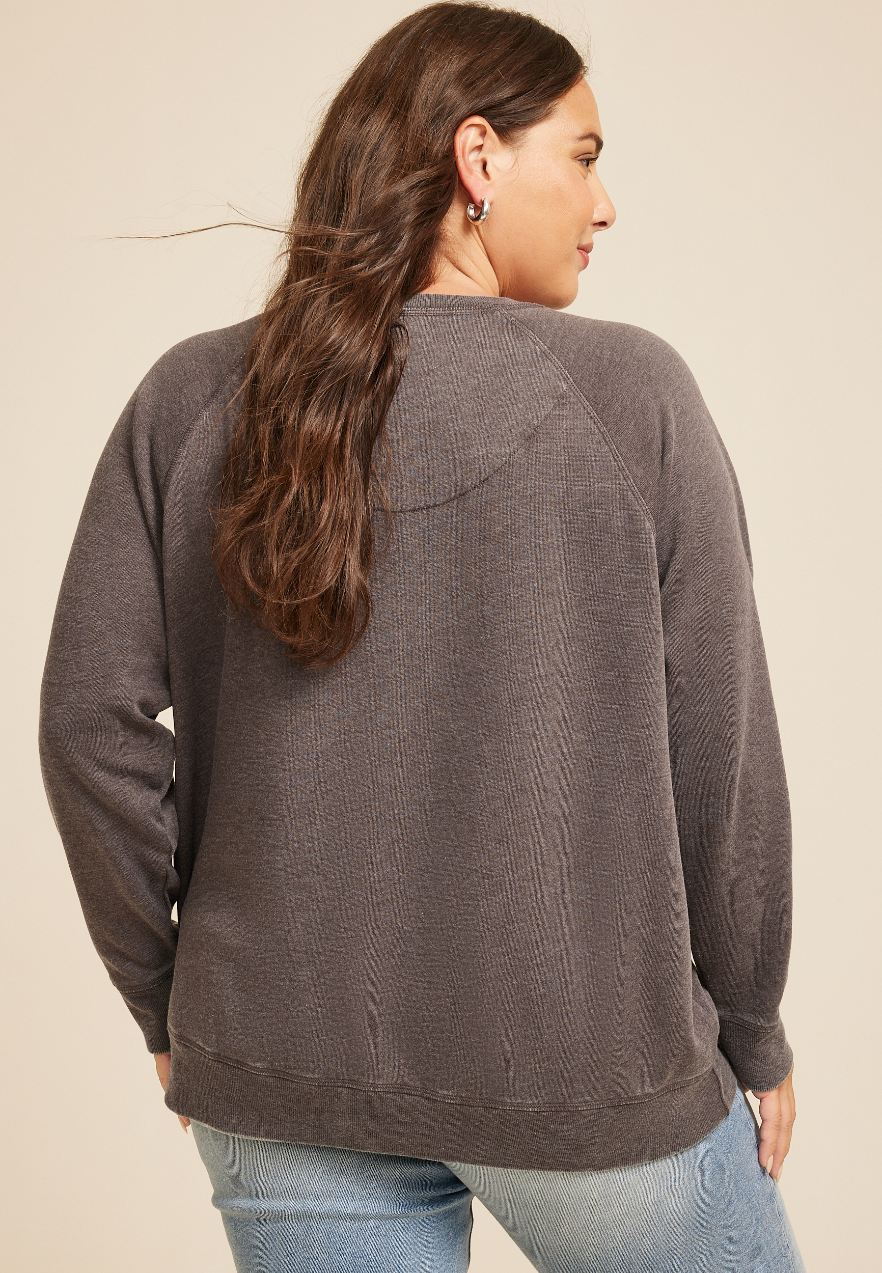 Plus Size Skull Studded Sweatshirt, C9245, large