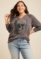 Plus Size Skull Studded Sweatshirt, C9245, small