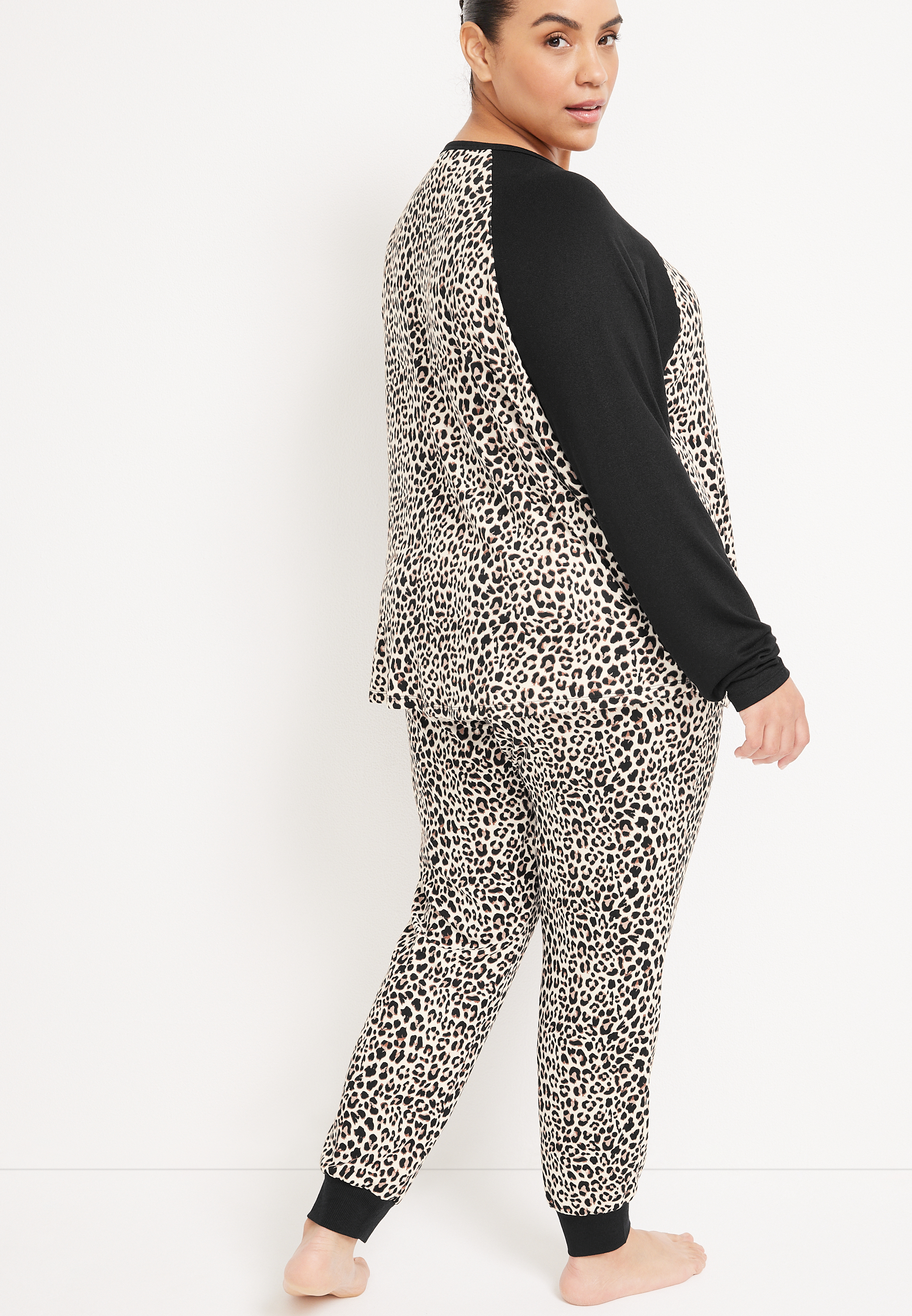 Plus Size Long Sleeve Tee And Jogger Pajama Set, ANIMAL, large