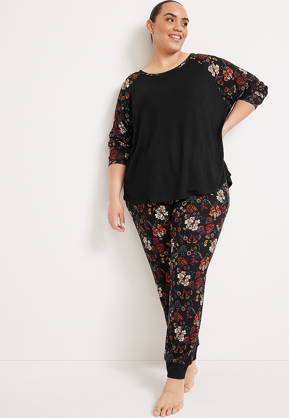 Plus Size Floral Graphic Tee And Jogger Pajama Set