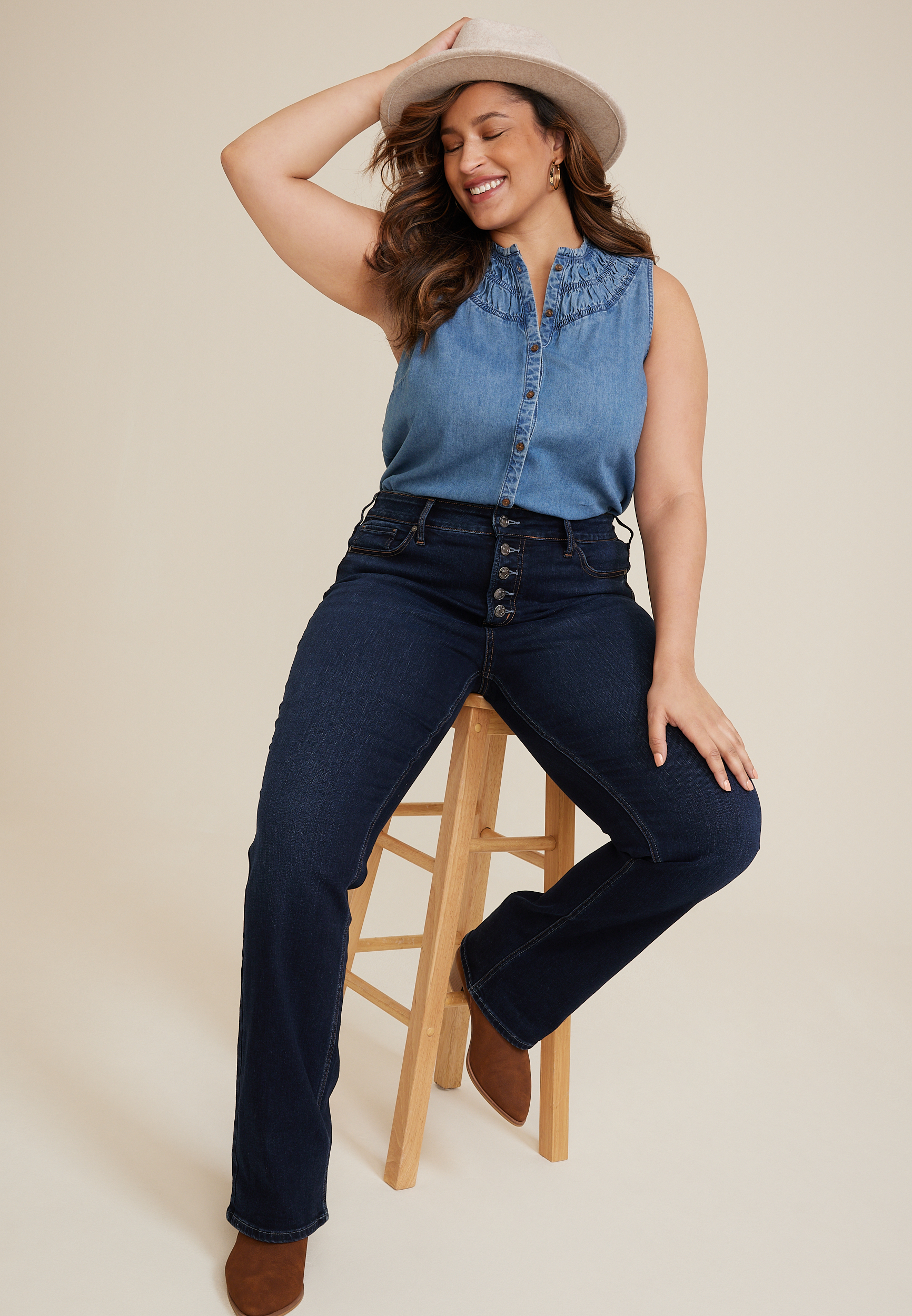 Plus Size Silver Jeans Co.&reg; Suki Curvy Mid Rise Button Fly Slim Boot Jean, C258, large