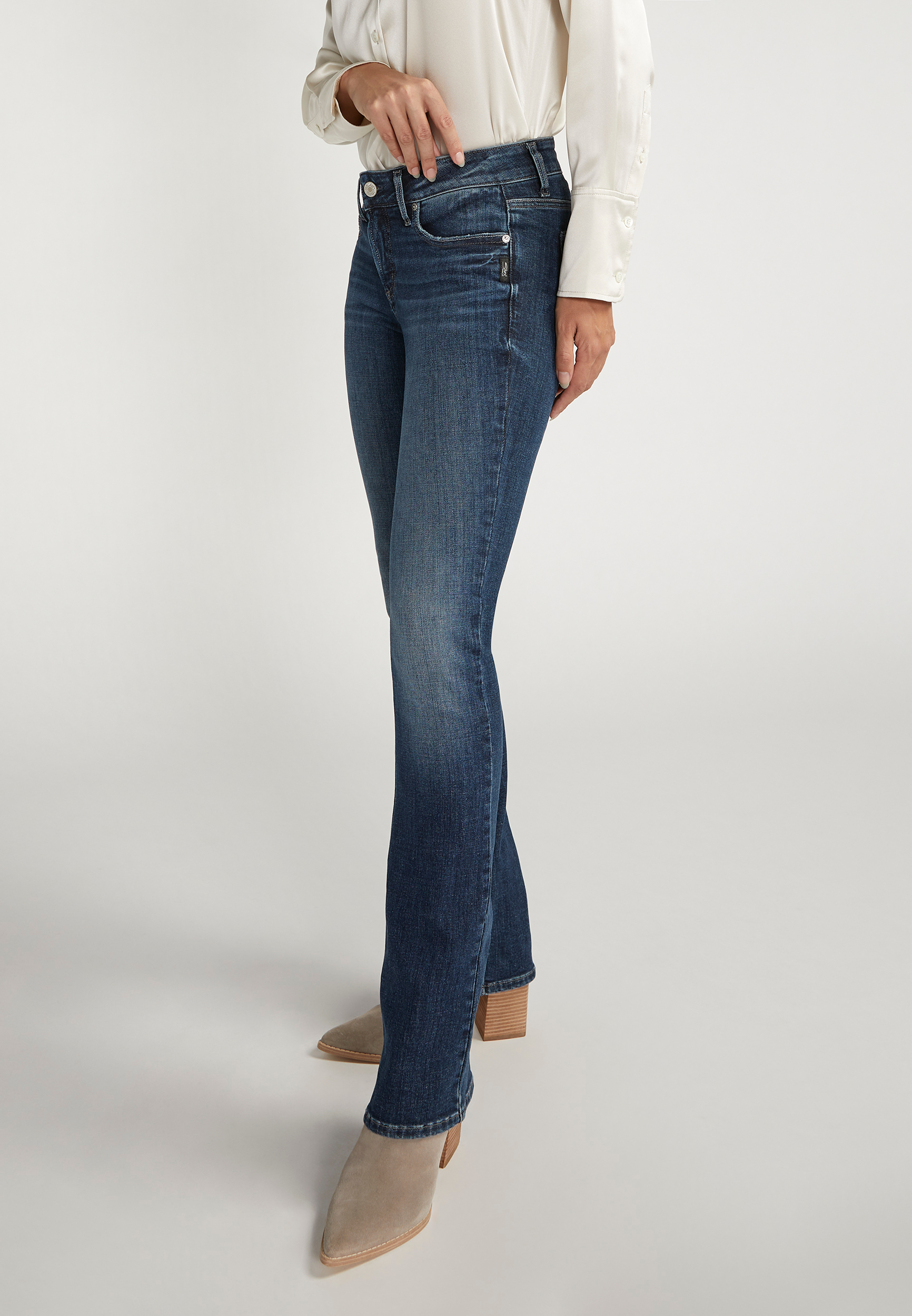 Silver Jeans Co.&reg; Elyse Comfort Mid Rise Slim Boot Jean, C258, large