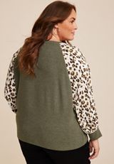 Plus Size Leopard Sleeve Mixer Tee, C1829, small
