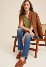edgely&trade; Solid V Neck Tee, C9006, small
