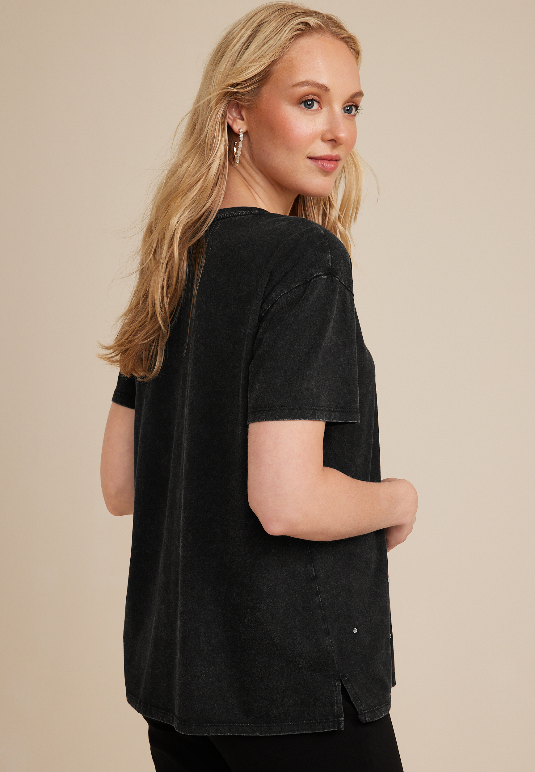 edgely&trade; Rhinestone Embellished Crew Neck Tee, C1876, large