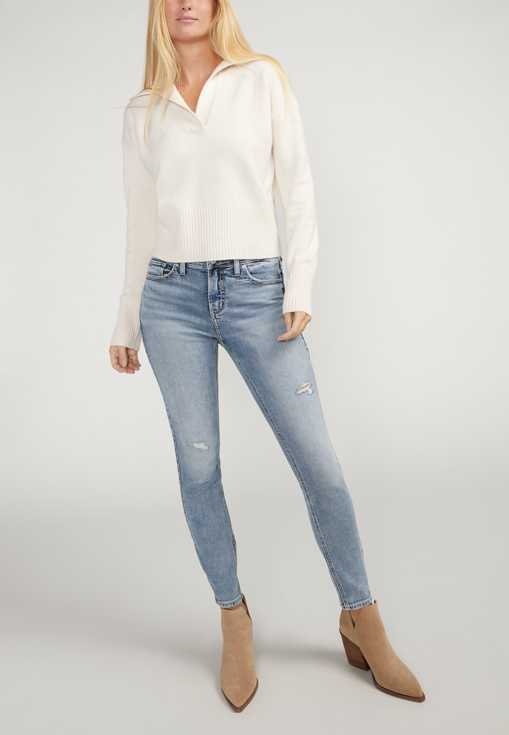 Silver Jeans Co.® Elyse Curvy Mid Rise Skinny Jean | maurices