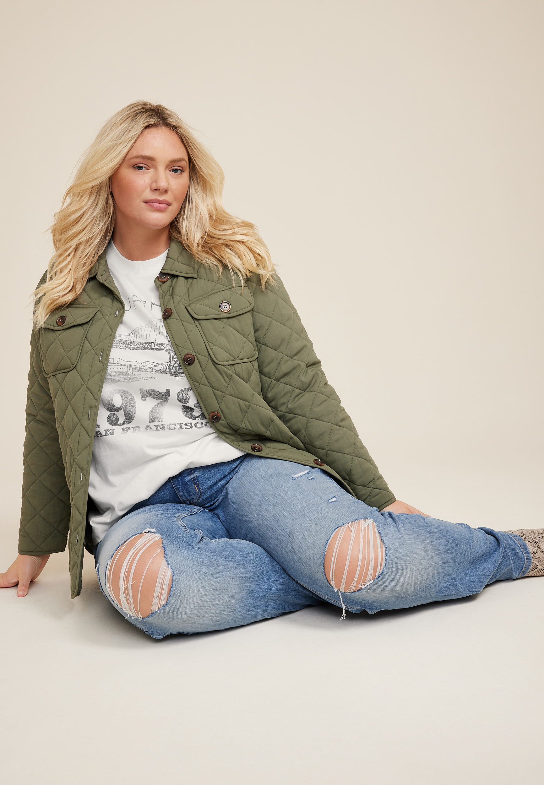 Plus Size Journey Vintage Graphic Tee, C4673, large