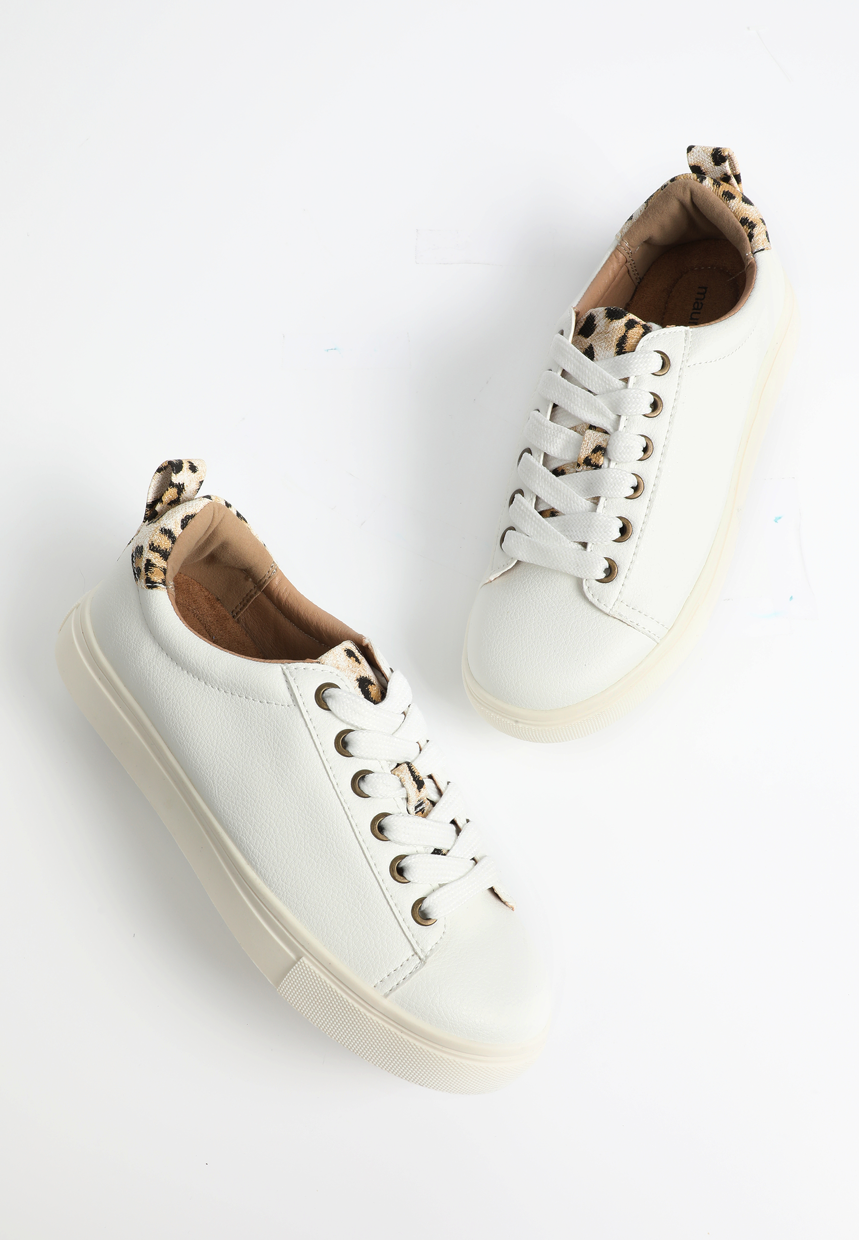 SuperCush Kendall Lace Up Sneaker