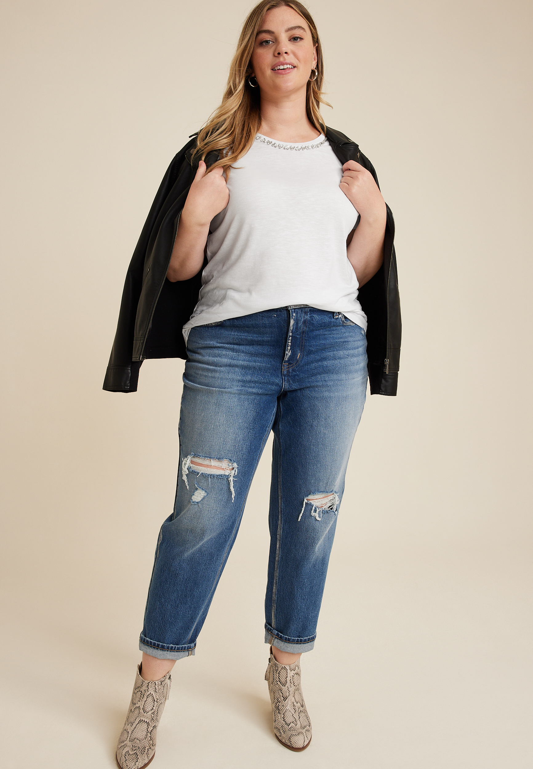 Plus Size edgely&trade; Embellished Crew Neck Tee, C4673, large