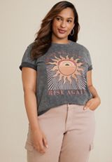 Plus Size The Sun Will Always Rise Again Graphic Tee, C106, small