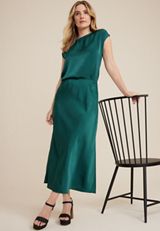 edgely&trade; Satin Front Tee, C9041, small