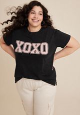 Plus Size XOXO Graphic Tee, C106, small