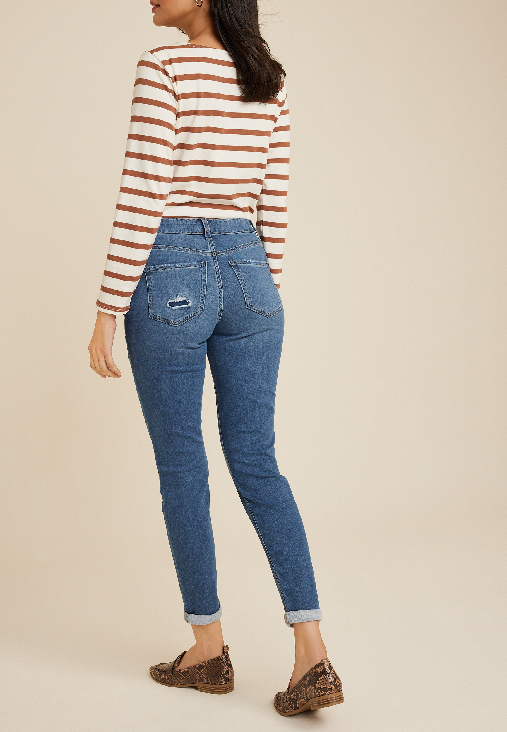 m jeans by maurices&trade; Supersoft 90s High Rise Taper Ankle Jean, C3337, large